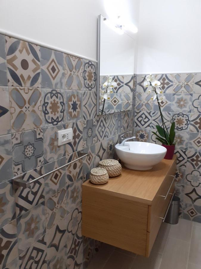 Hc Home Claudia Cagliari Bagian luar foto