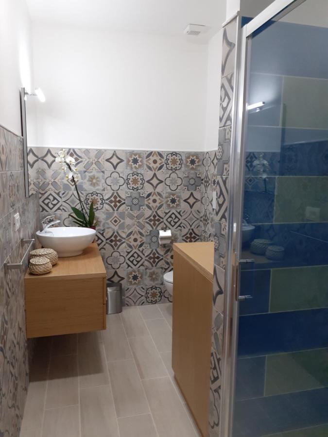 Hc Home Claudia Cagliari Bagian luar foto