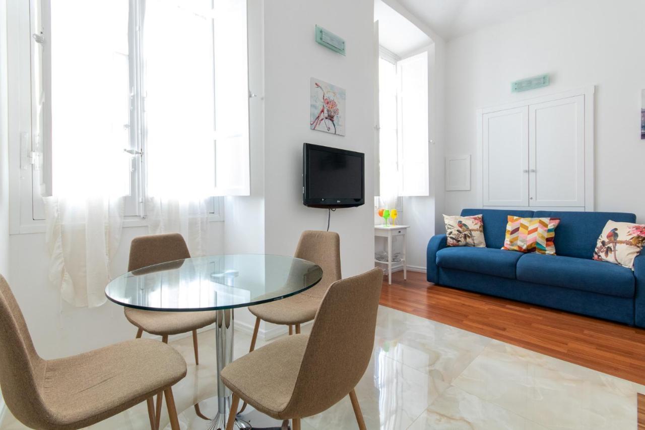 Hc Home Claudia Cagliari Bagian luar foto